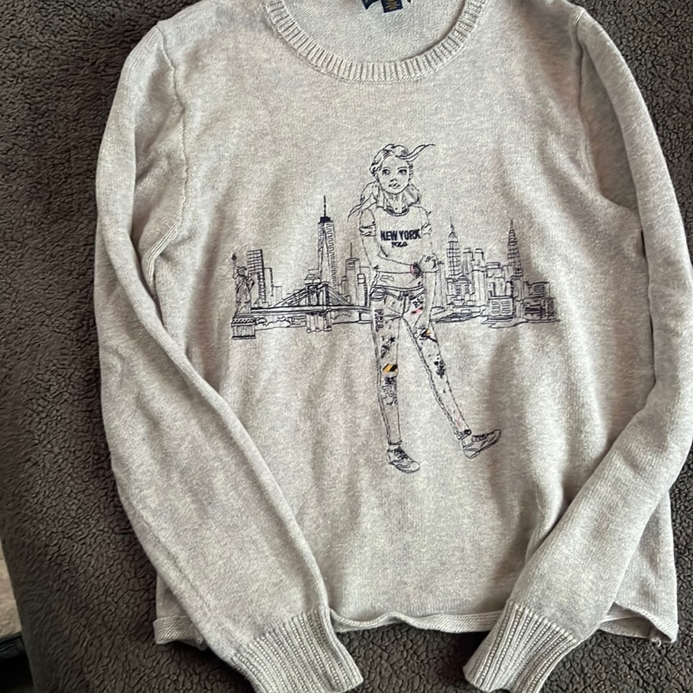 Gray sweater